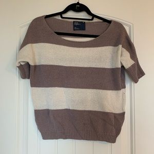 American Eagle Short Sleeve Sweater